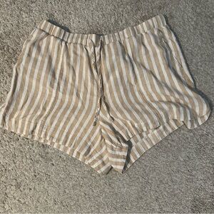Striped Beige Women's Shorts